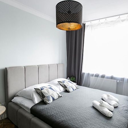 Nowogrodzka 78 - Apartament Dla 4 Osob - 200M Od Szpitala Klinicznego Na Lindleya - 1Km Do Dworca Centralnego - Wifi - Smart Tv 45 Cali Warsawa Bagian luar foto