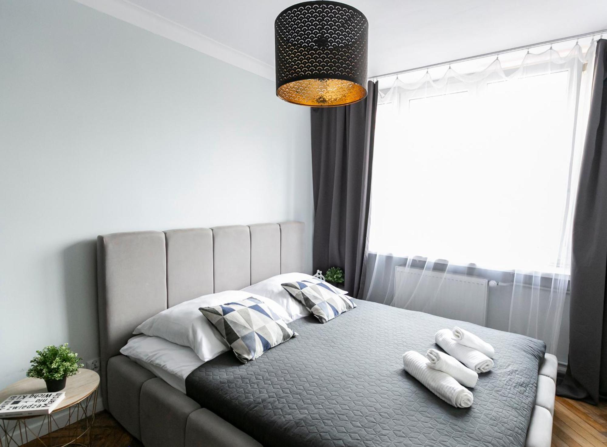 Nowogrodzka 78 - Apartament Dla 4 Osob - 200M Od Szpitala Klinicznego Na Lindleya - 1Km Do Dworca Centralnego - Wifi - Smart Tv 45 Cali Warsawa Bagian luar foto